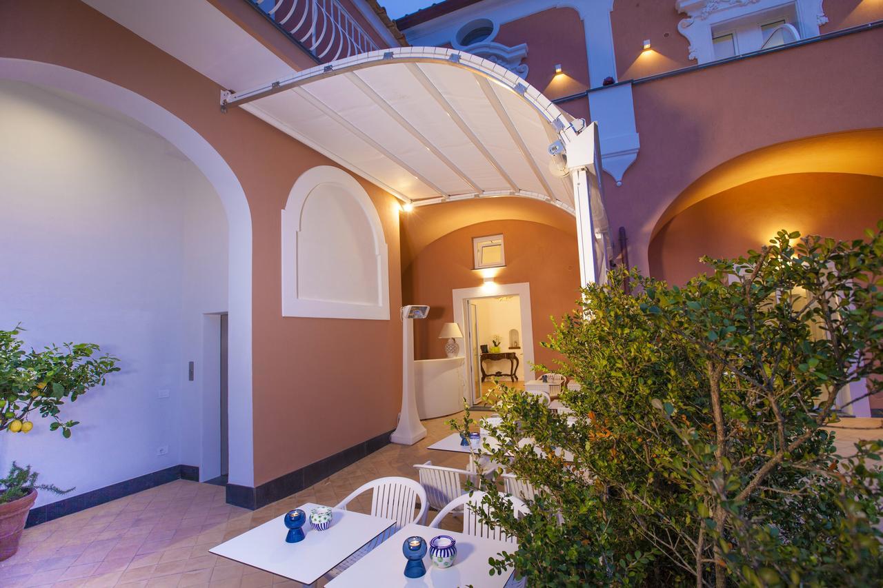 Hotel Il Moro Di Positano Exterior foto